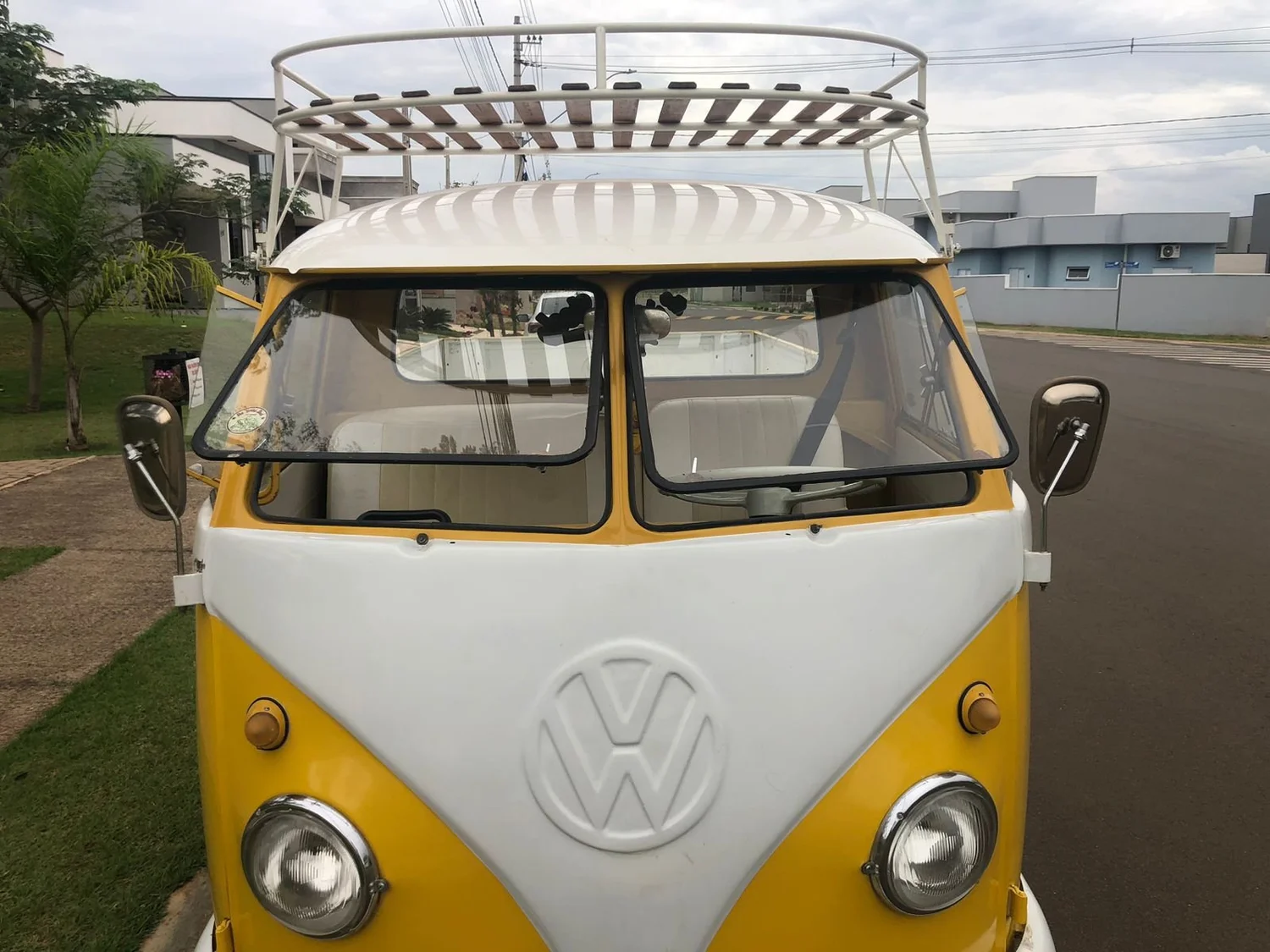 VW T1 splitwindow bus single cab 1975 — Brazilian Classic Cars